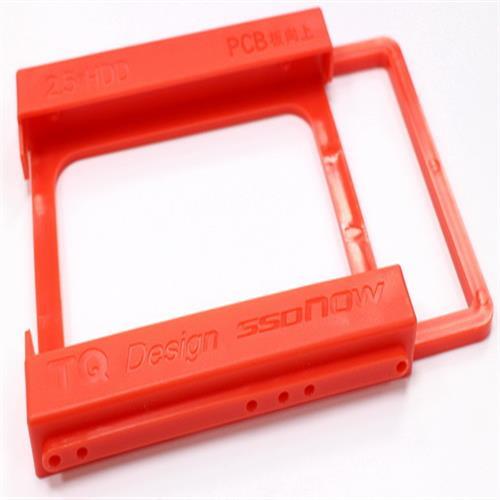 2.5吋 硬碟 / SSD 轉 3.5吋 轉接架