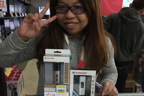 來良興買什麼？創見MP330 MP3+idol k8 KTV