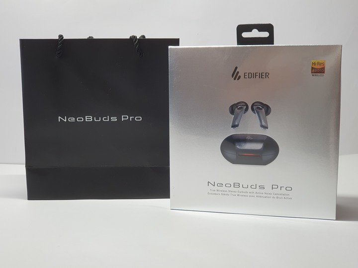 EDIFIER 25周年旗艦 NeoBuds Pro 真無線藍牙耳機開箱試用