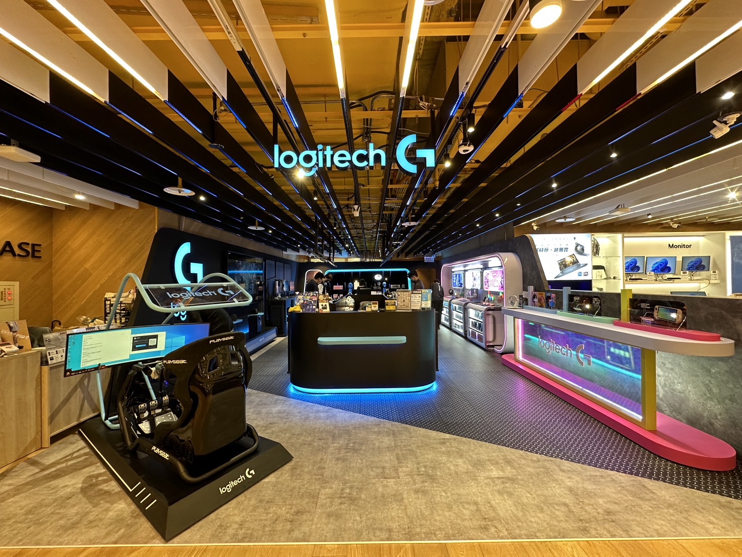 三創 Logitech G電競旗艦館開幕再升級　 烈焰紅新色 PRO X SUPERLIGHT 電競